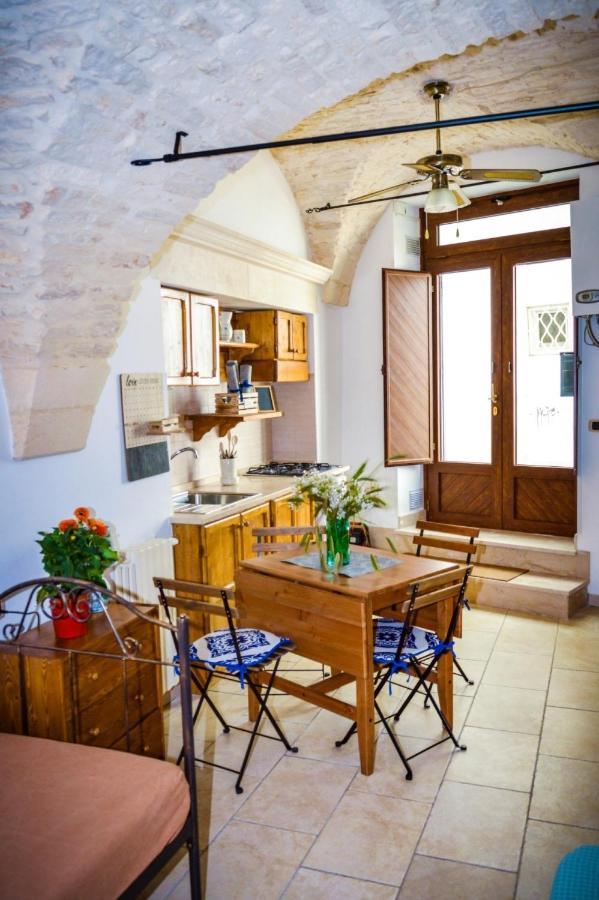 2D La Bellezza Del Centro Storico A 2 Passi Villa Martina Franca Exterior foto